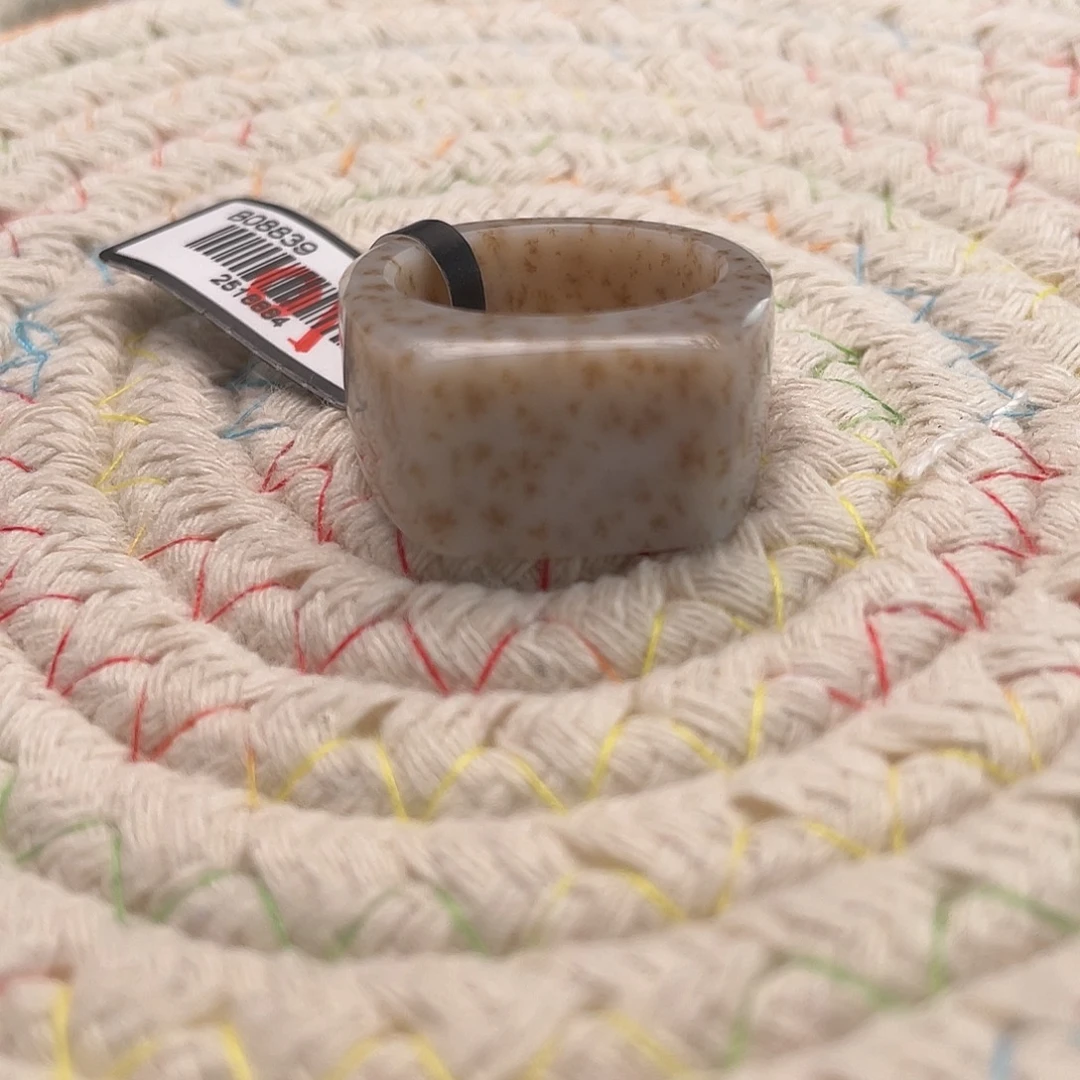 和田玉未镶嵌戒指g12桂花奶糖马鞍18.2不退换