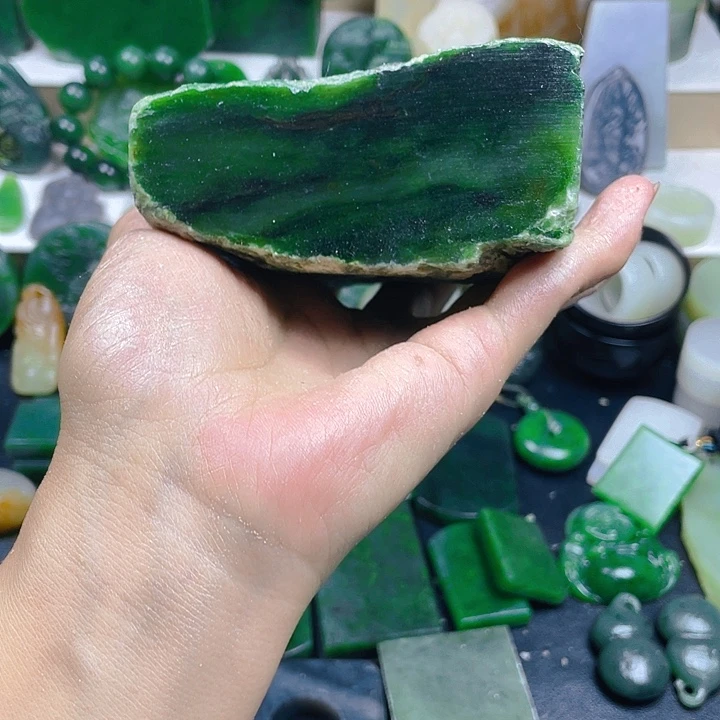 未镶嵌和田玉珠宝半成品