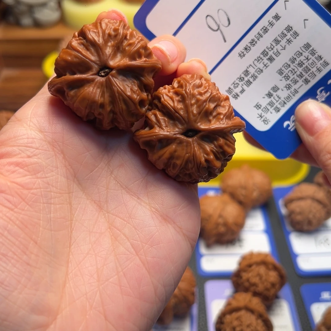 栋***核桃06怀柔金牛40尺