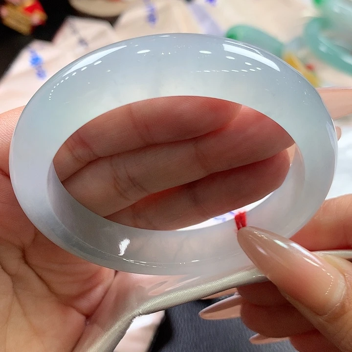 翡翠未镶嵌手镯59.1正强推