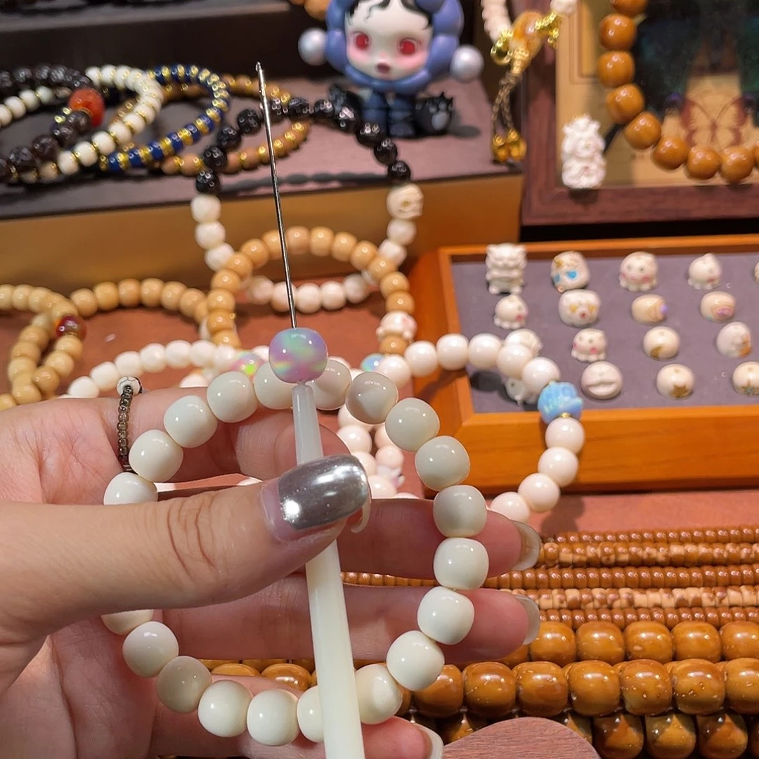 吊坠椰蒂7777655433