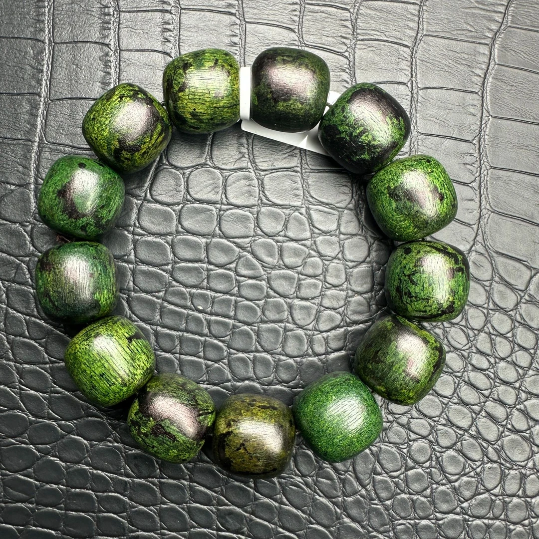 726沉木圆珠手串