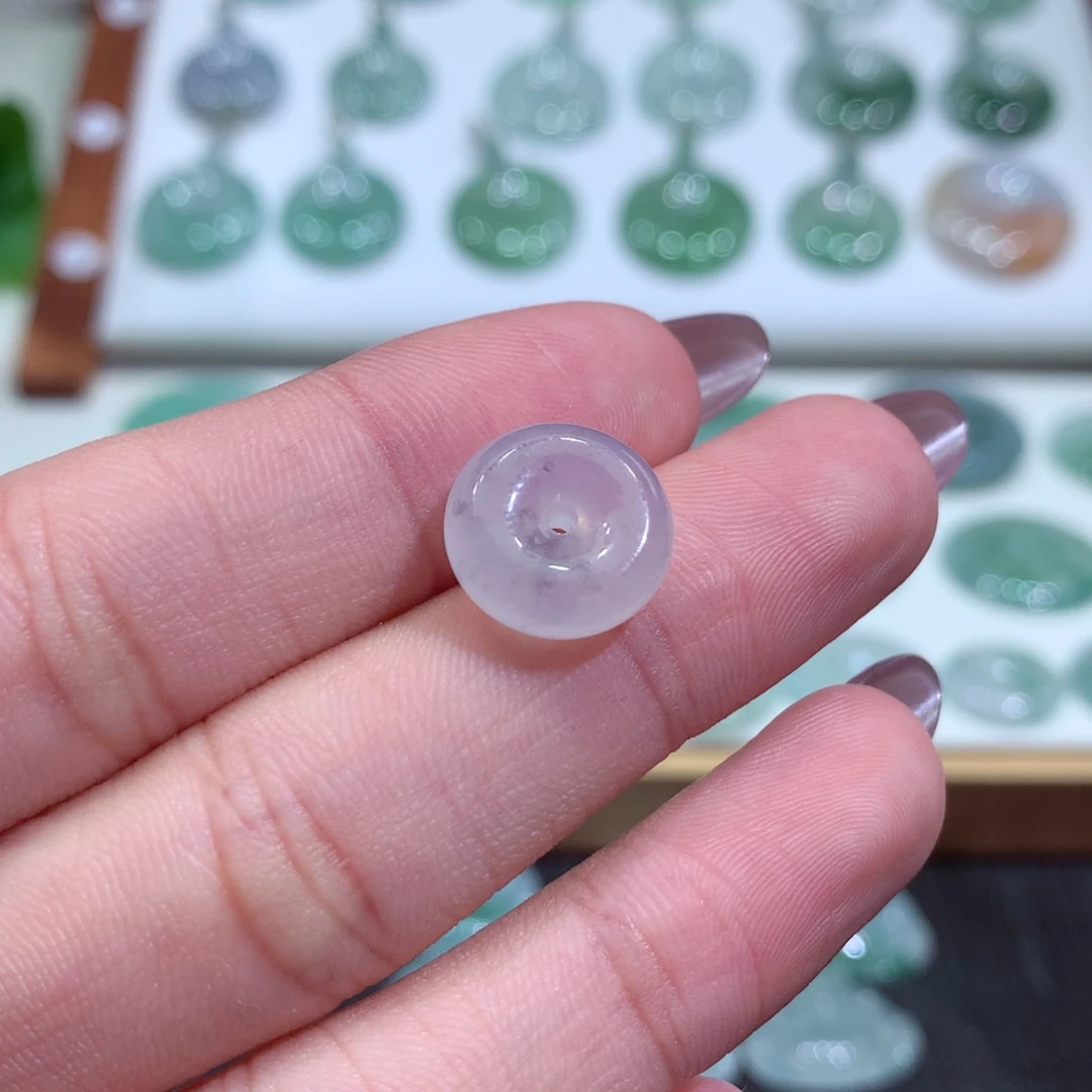 翡翠未镶嵌颈饰李****头平安扣