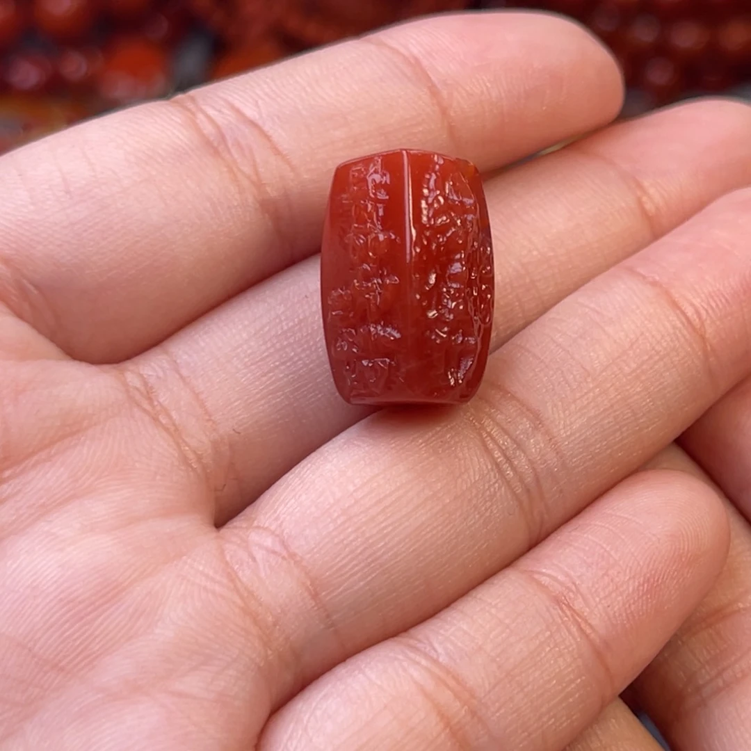 南红玛瑙天然川料瓦西牛血色六子➕金刚杵未镶嵌