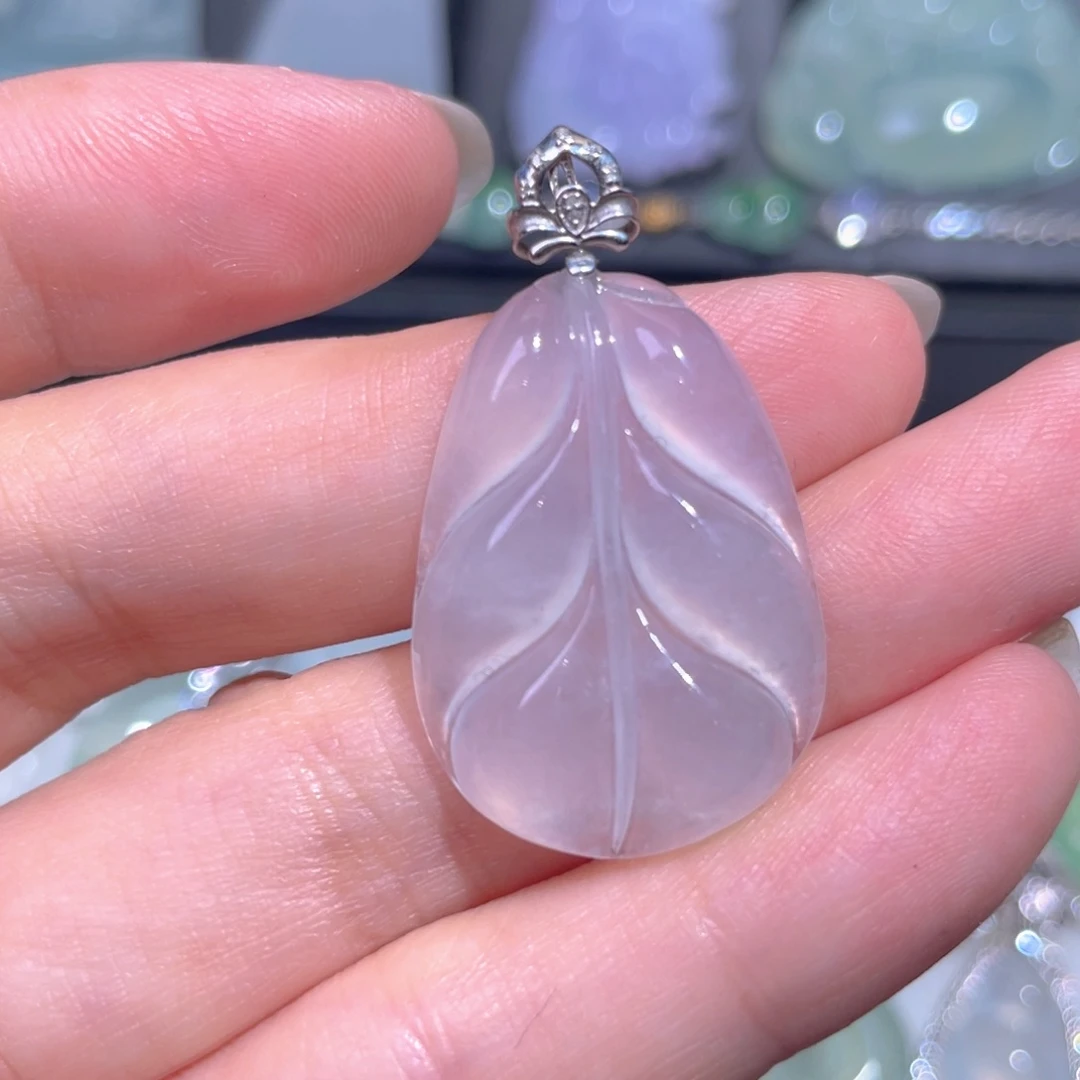 颈饰18K金镶嵌翡翠翡翠