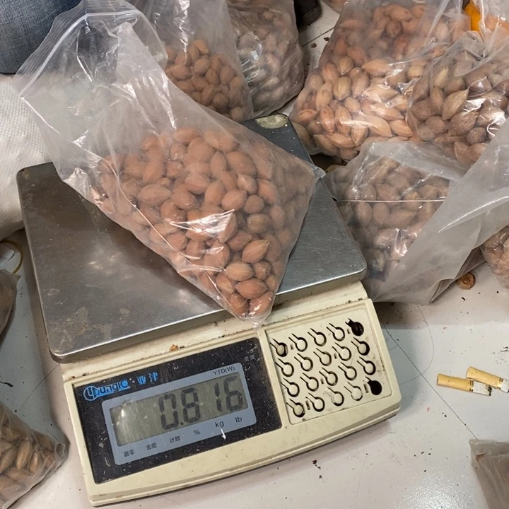 吊坠橄榄核?*月打包