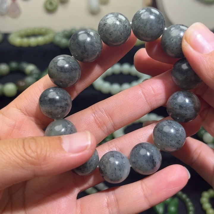 和田玉未镶嵌手链卡16