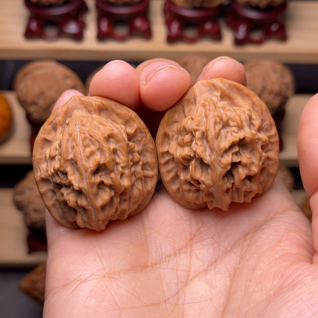 文玩核桃吊坠天地