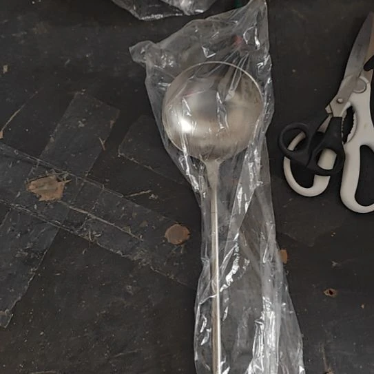 瑕疵品火锅勺，，木