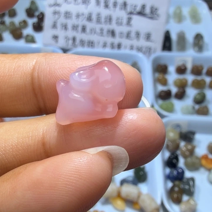 和田玉未镶嵌珠宝奇石