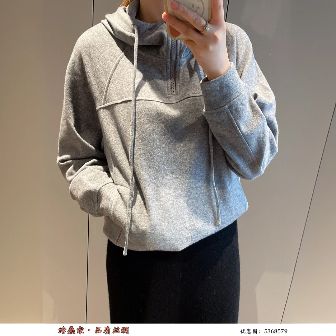 2025秋冬新品设计感亲肤连帽绵羊毛时尚气质简约百搭宽松上衣