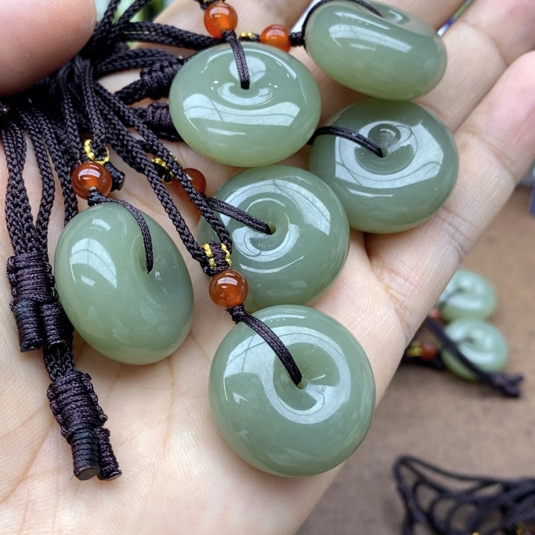 和田玉未镶嵌吊坠(不含链)