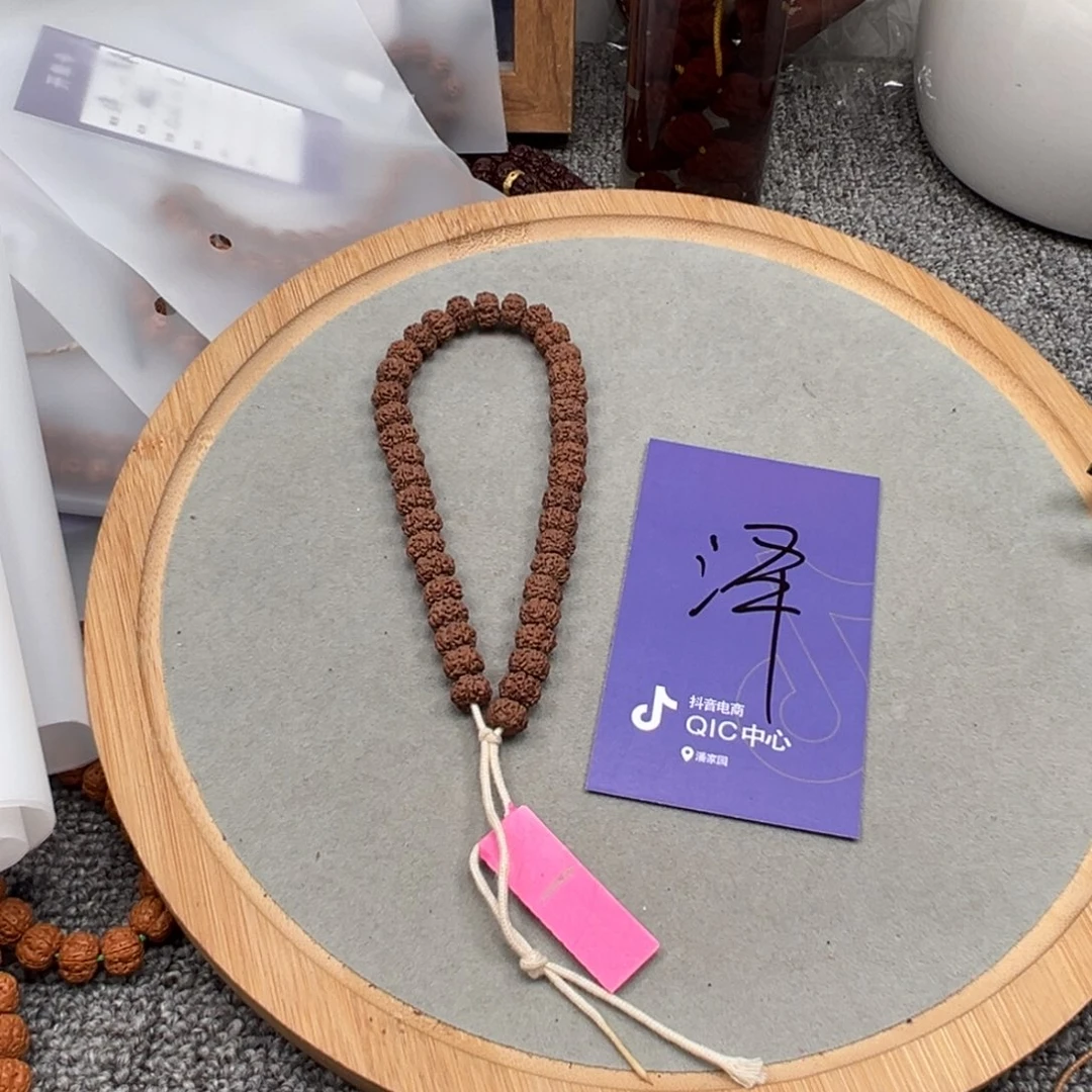 你***孩吊坠金刚菩提金刚