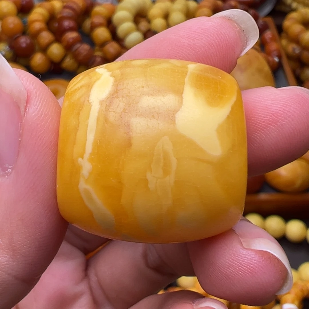 蜜蜡未镶嵌珠宝奇石27.8