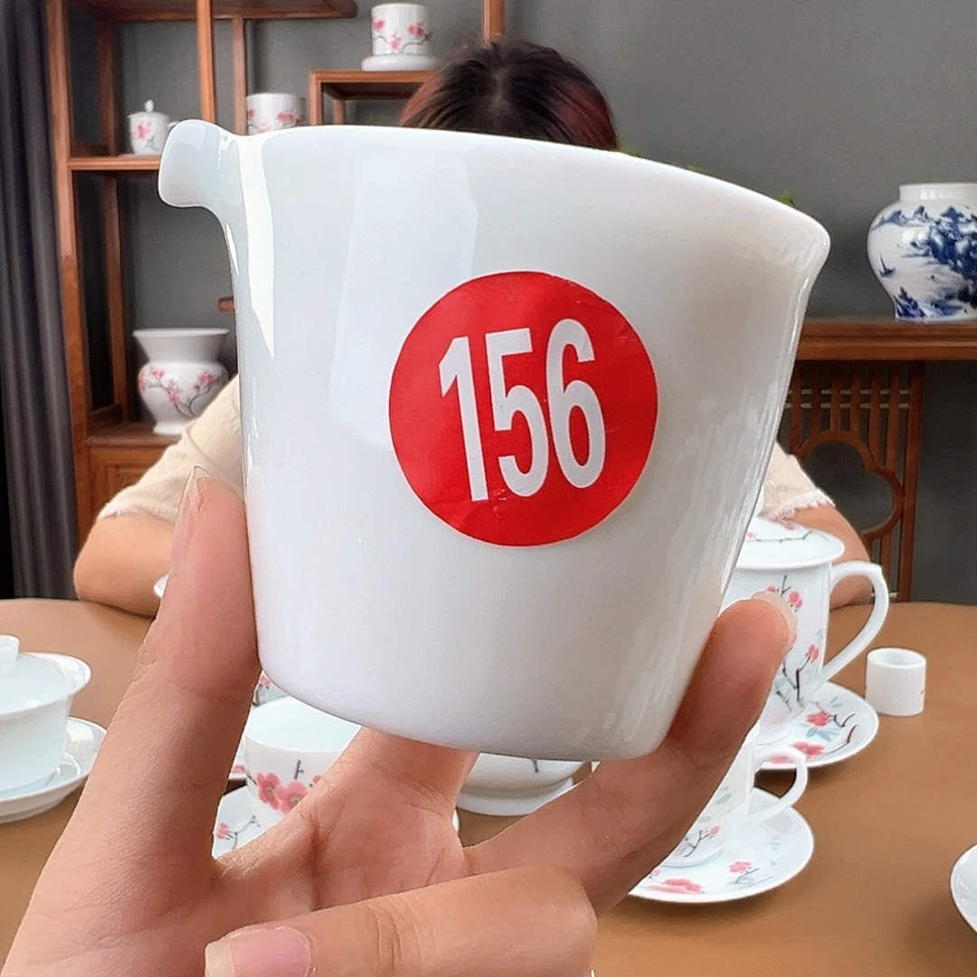 柴窑 素胎公道杯，微瑕吸烟