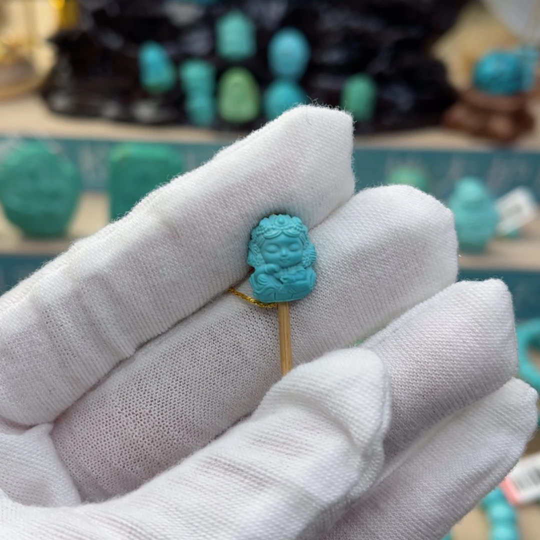 绿松石雕件未镶嵌吉*宇