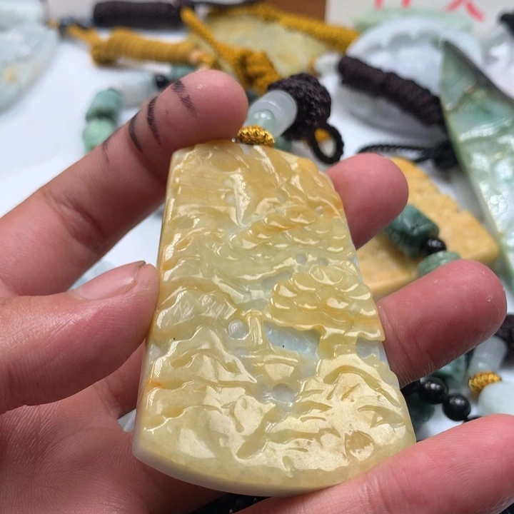 颈饰未镶嵌翡翠保真天然a货翡翠