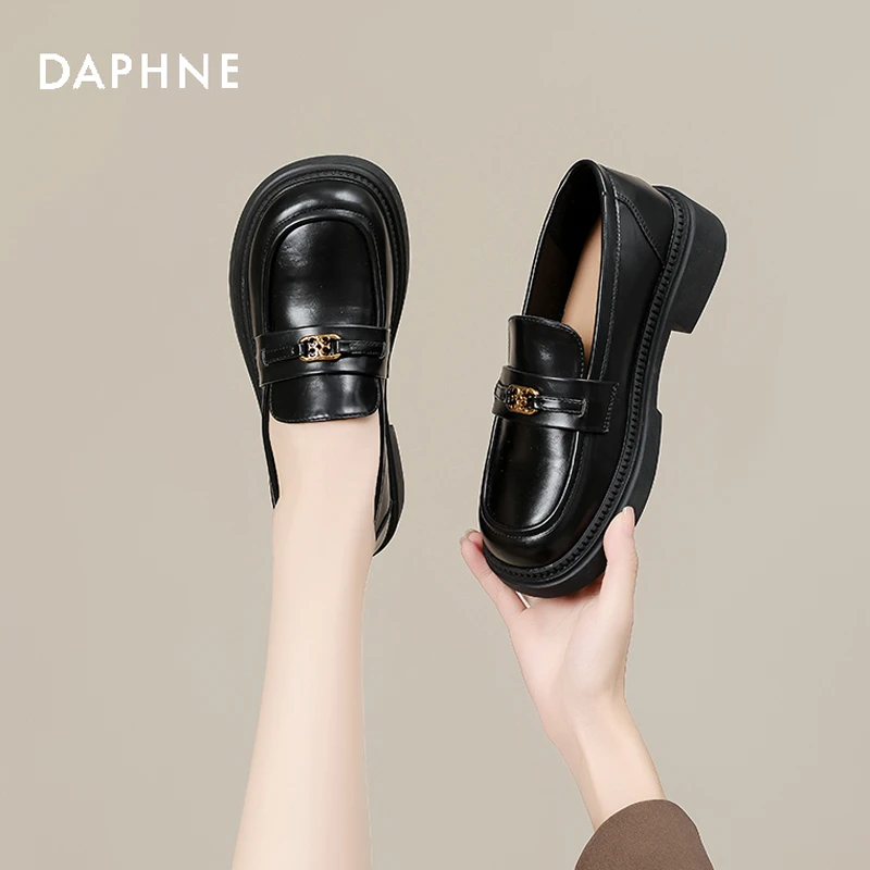 达芙妮小香风乐福鞋女2025春季新款厚底百搭休闲单鞋美拉德小皮鞋