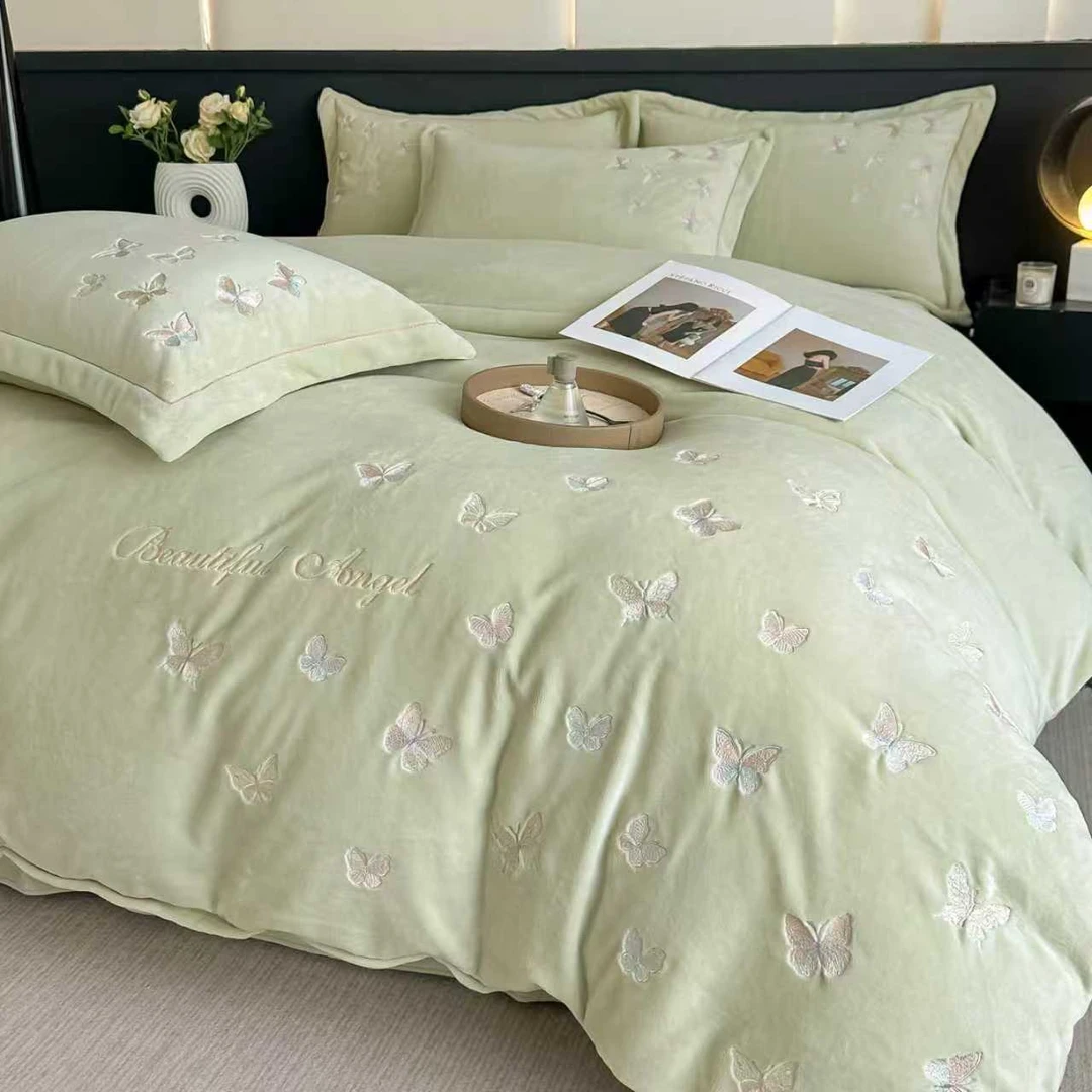 高克重加厚防静电雕花工艺牛奶绒四件套