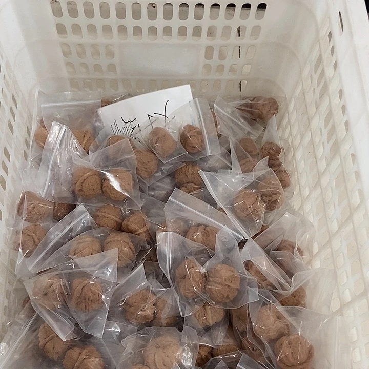 吊坠文玩核桃蛤蟆瑕疵