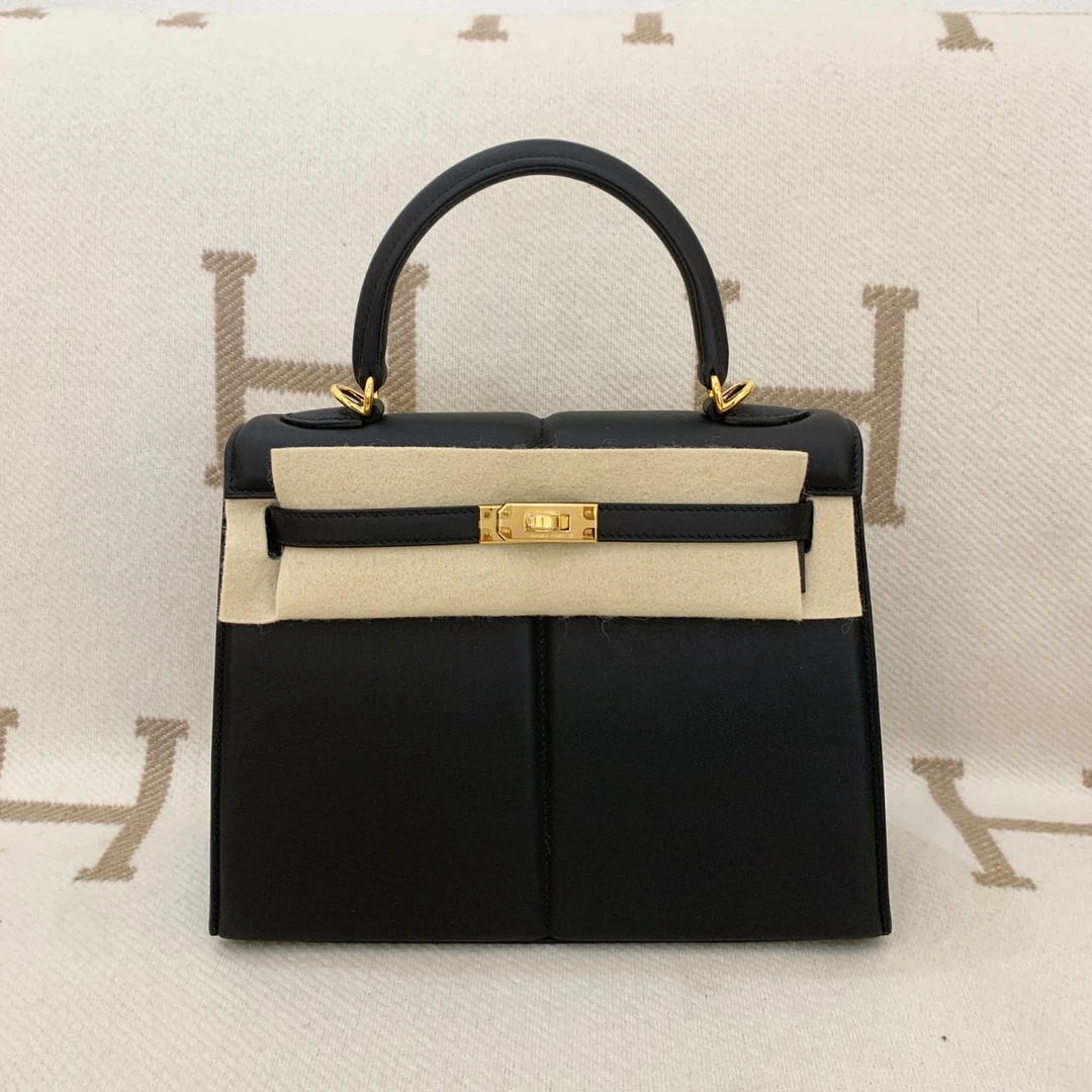 未使用 Hermes/爱马仕 kelly 25 Us皮 黑色手提包 jd0416a0