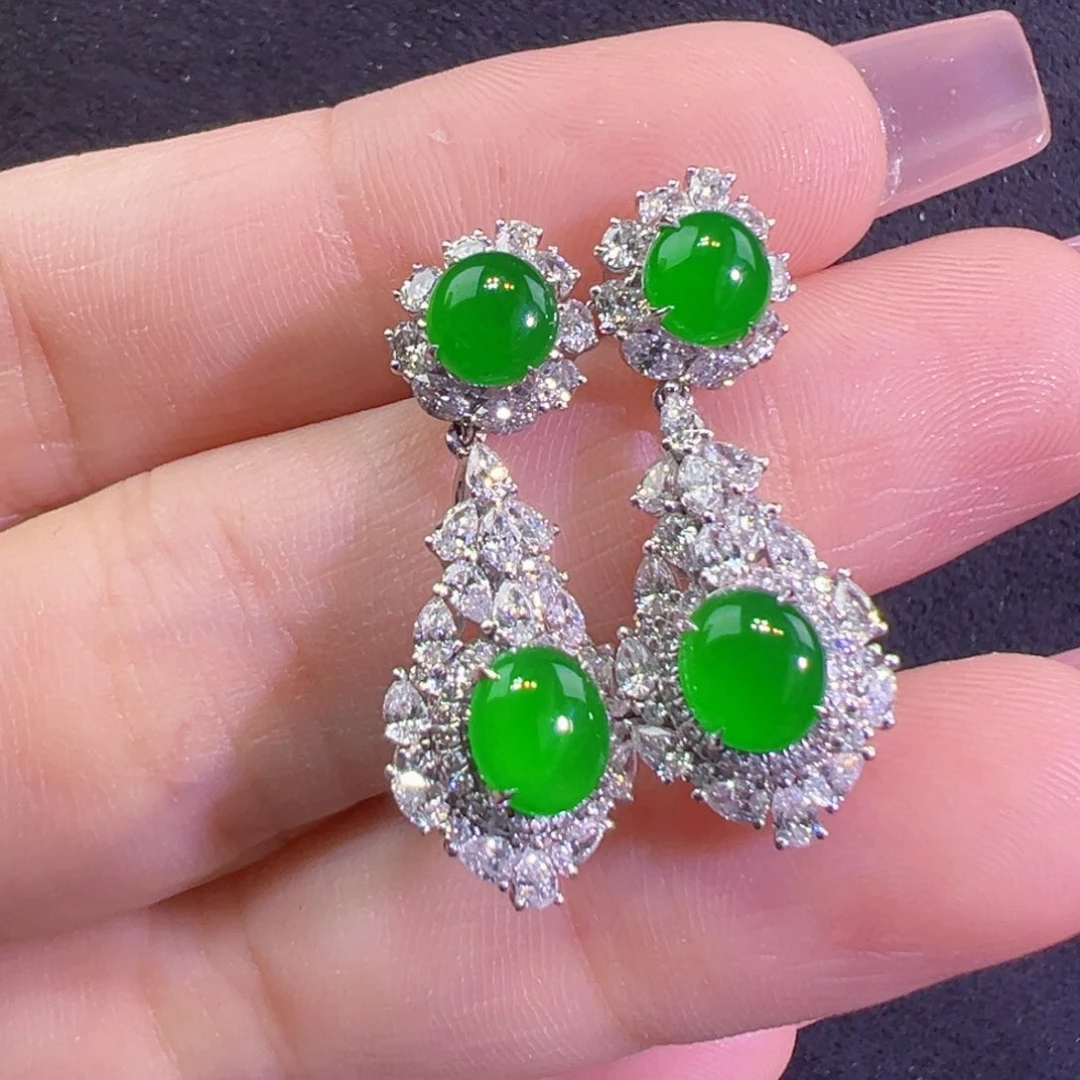 翡翠18K金镶嵌耳饰耳钉