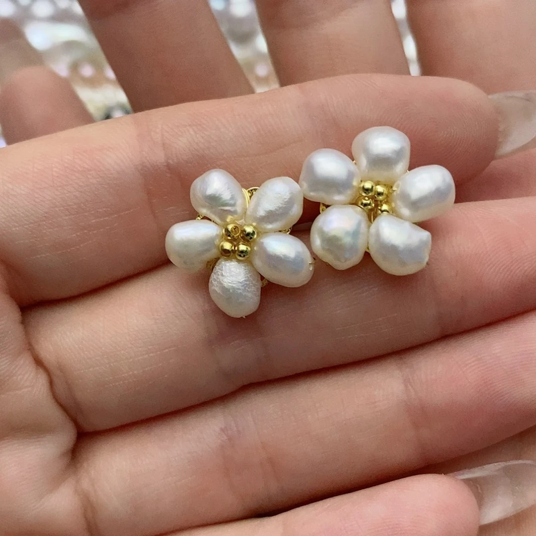 【闪购商品】银S925镶嵌淡水珍珠耳饰