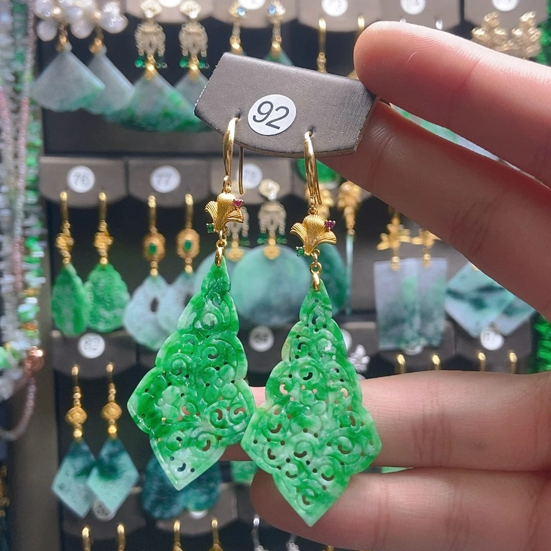 翡翠未镶嵌耳饰翡翠