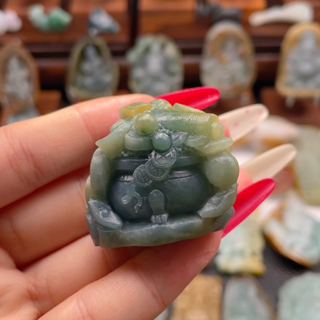 定制翡翠未镶嵌翡翠