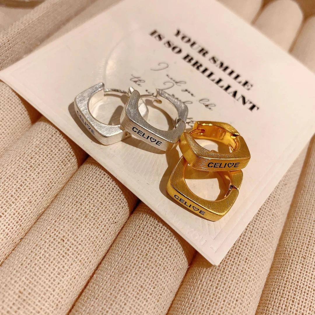 铜合金耳饰 方形c圈拉丝字母耳环耳圈磨砂哑光小众金属银针耳饰女