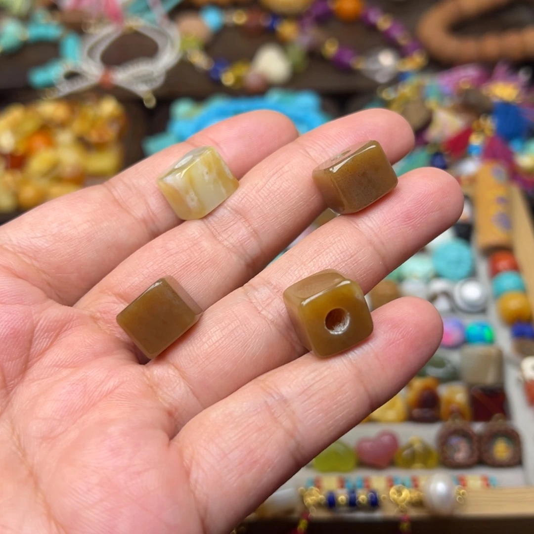 和田玉散珠12mm方糖大孔道发一个