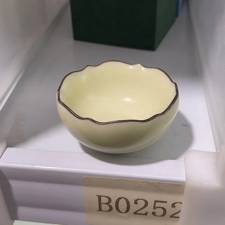 福利待遇多多哦哦哦