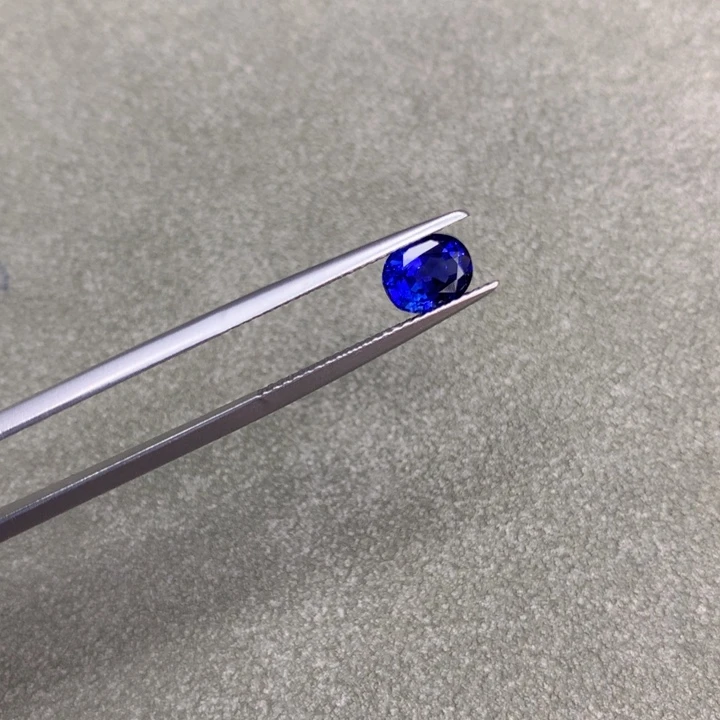 蓝宝石裸石未镶嵌吉尔德皇家蓝 1.2ct