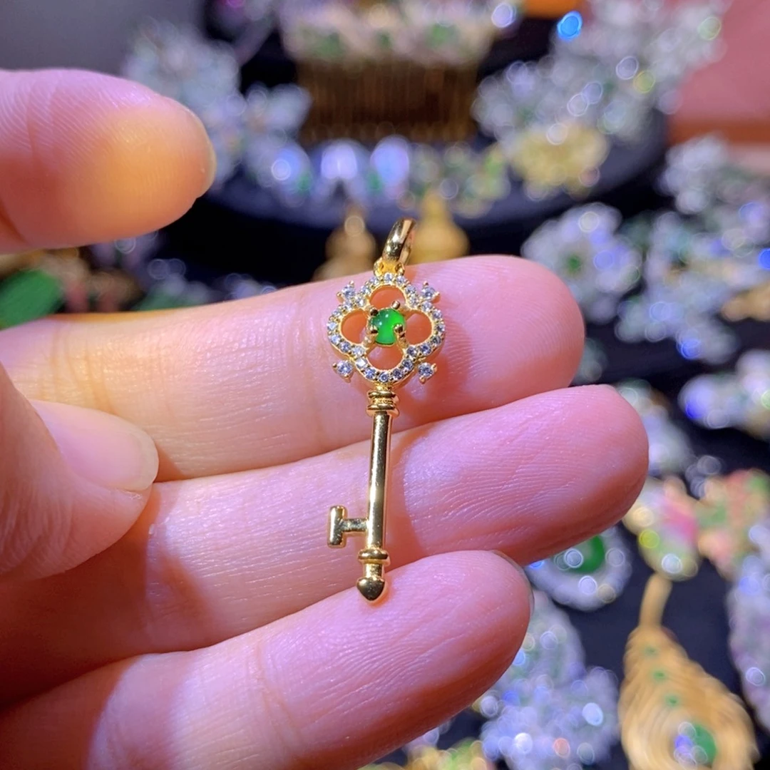 翡翠银S925镶嵌项圈天然翡翠