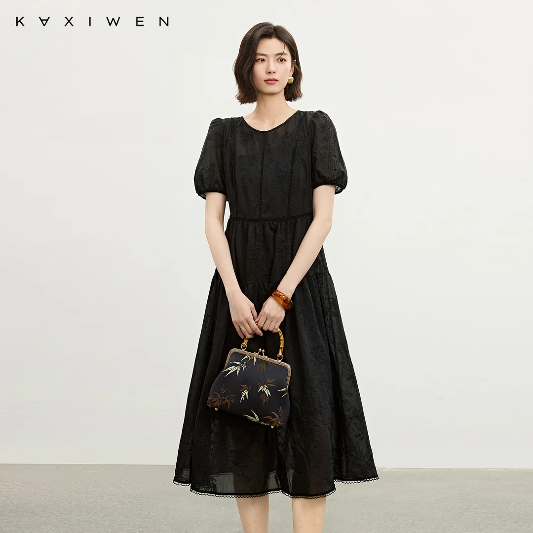 佧茜文国风拼接连衣裙【夏新】度假风精致镂空刺绣A字裙X04BLN2618