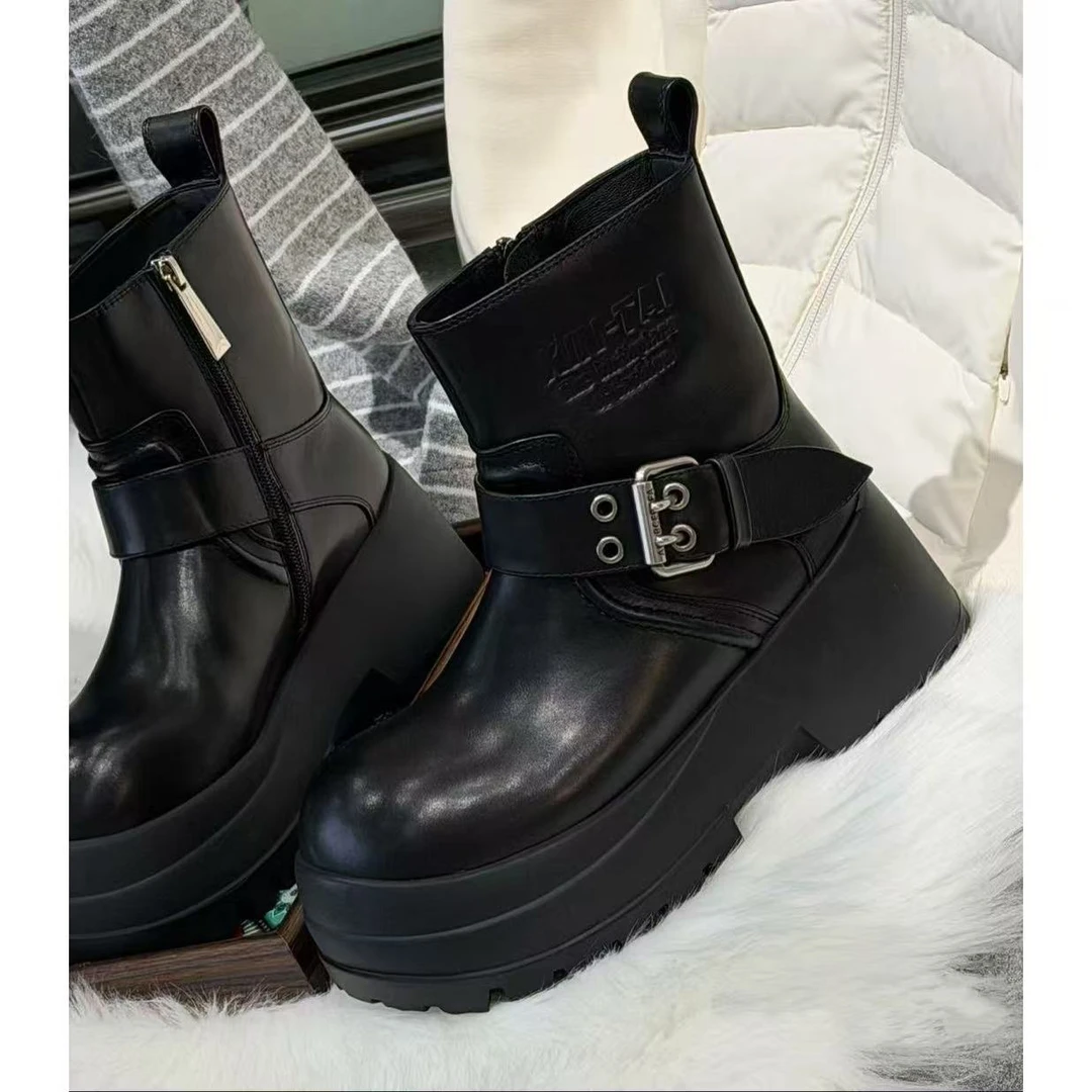 现货A4｜高档真皮羊里垫厚底松糕女靴｜半码拍小｜25680-605