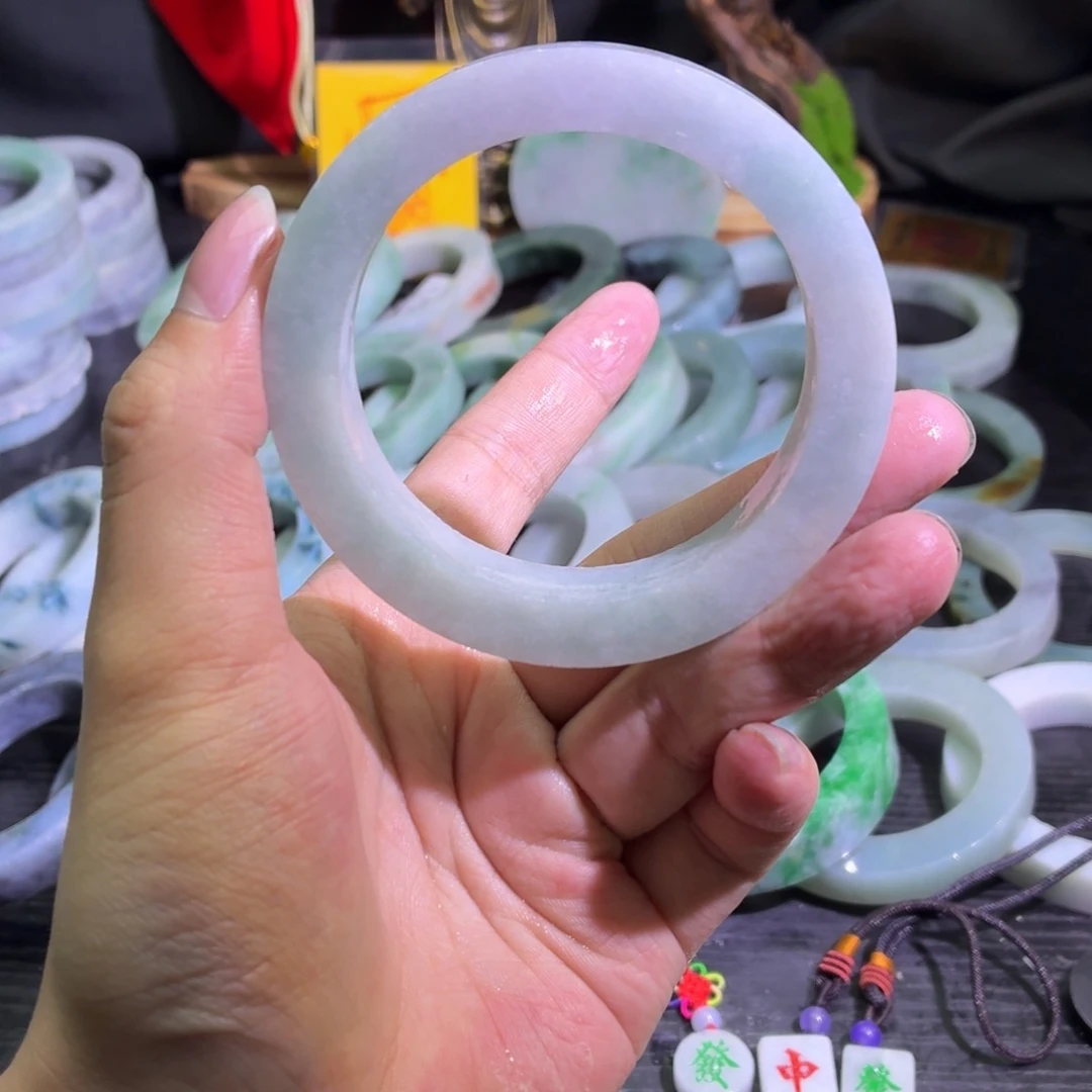 定制翡翠未镶嵌天然翡翠A货毛胚手镯定制