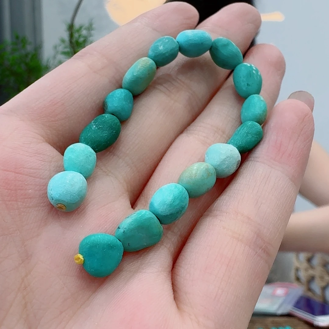 未镶嵌绿松石珠宝奇石