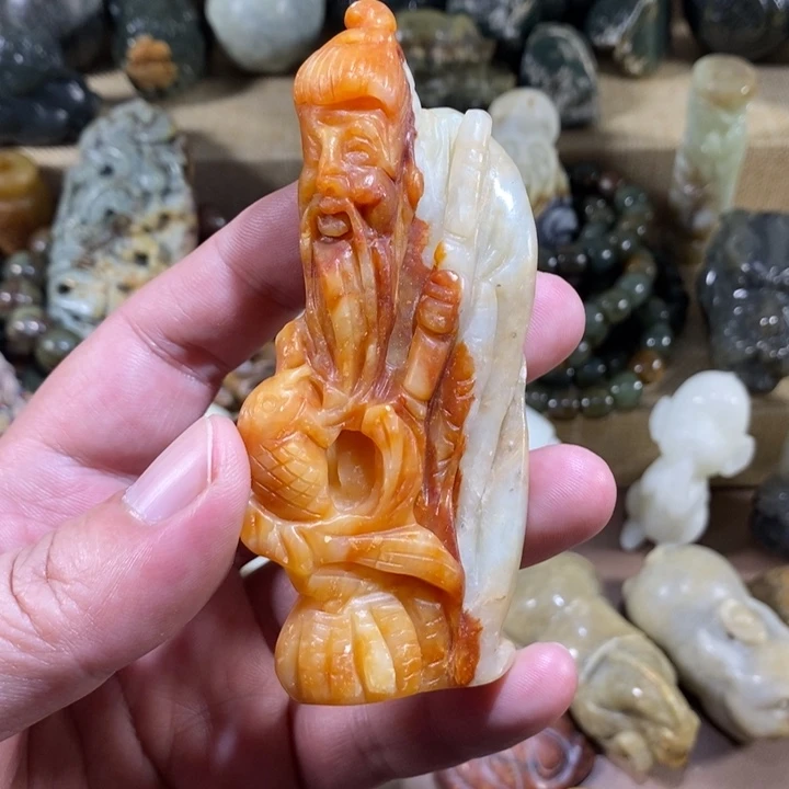 透闪石质玉未镶嵌挂件