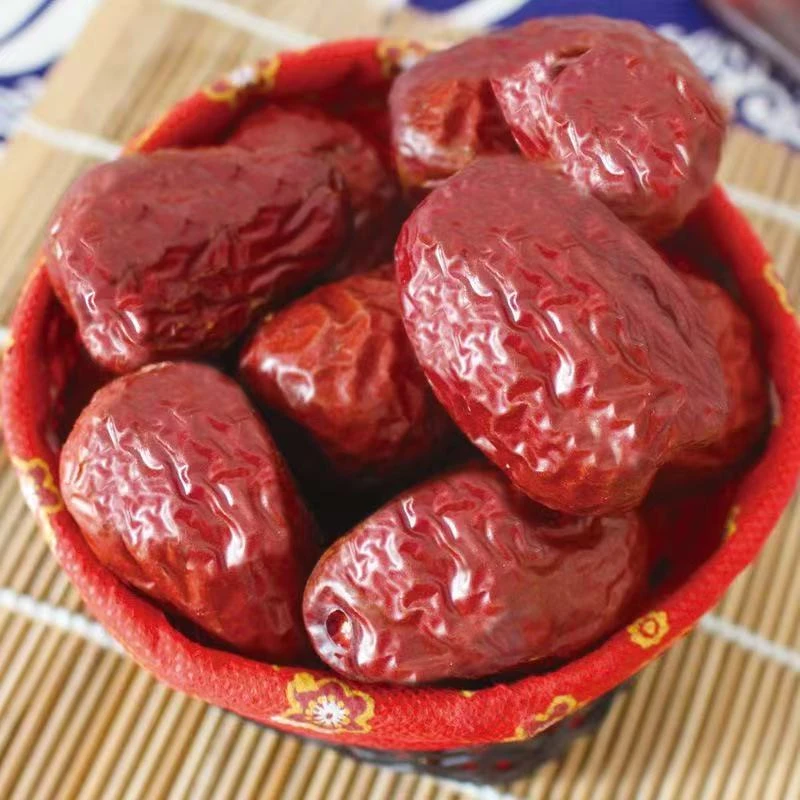 新疆特产和田大枣免洗即食可夹核桃仁休闲干果