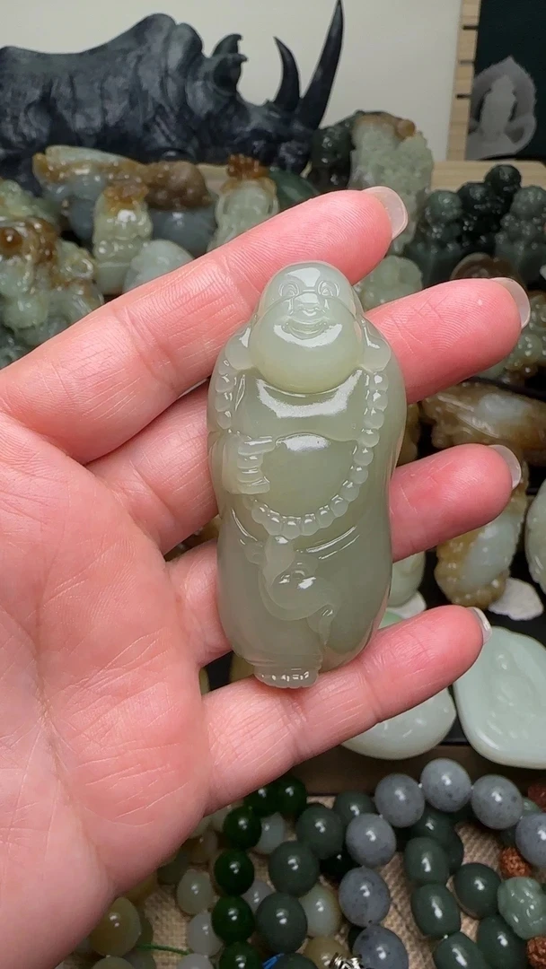 和田玉大肚佛吊坠