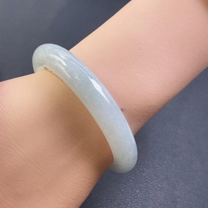 翡翠手镯未镶嵌55.4糯冰蓝手镯