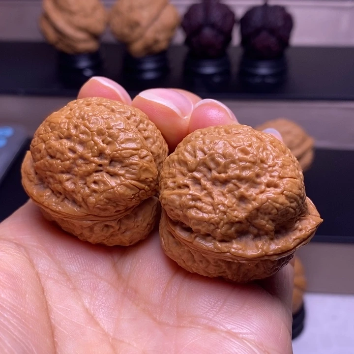 把件文玩核桃呱呱来财68