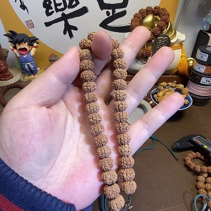 ****⁷吊坠金刚菩提六瓣凹底梅花手持