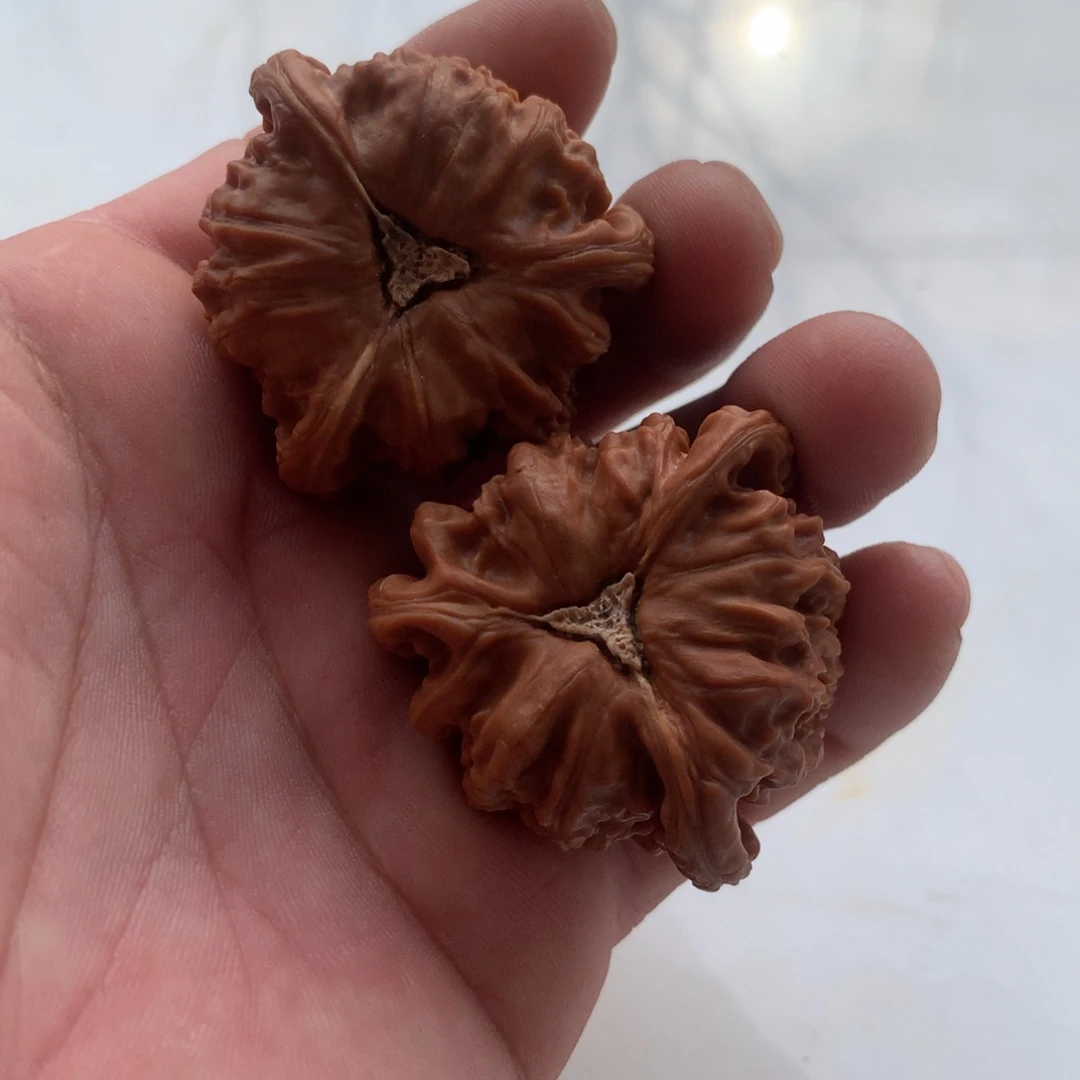 *****吊坠文玩核桃三棱