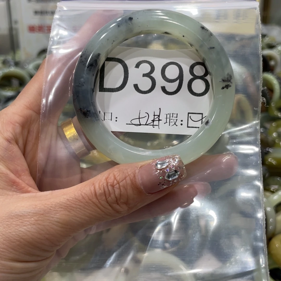 蛇纹石玉手镯合金