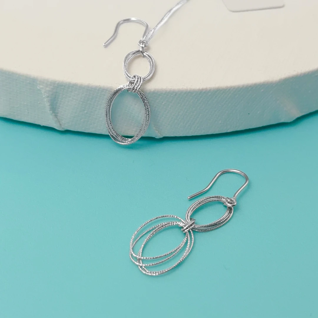 {PT950}铂金耳饰 圆舞曲耳钩 弯钩（多样性发一）