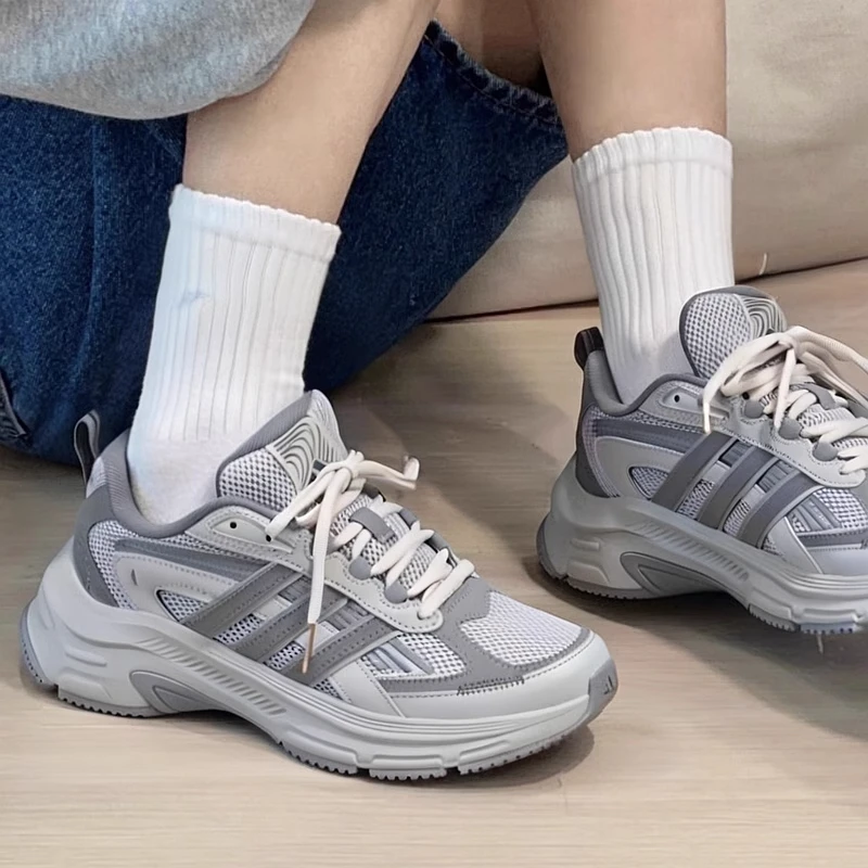 Adidas阿迪达斯男女鞋新款FC Classic运动鞋缓震透气跑步鞋JP9811