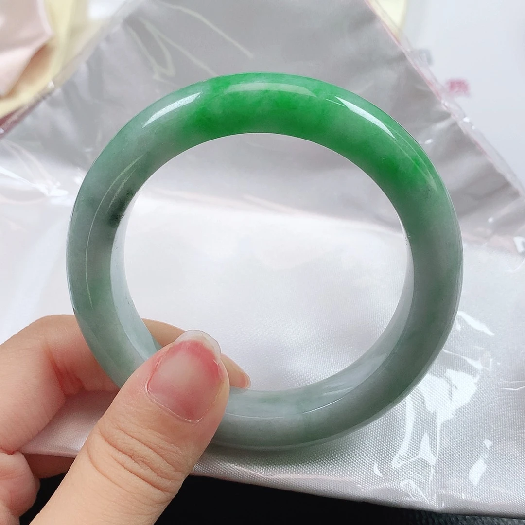 未镶嵌手镯翡翠632