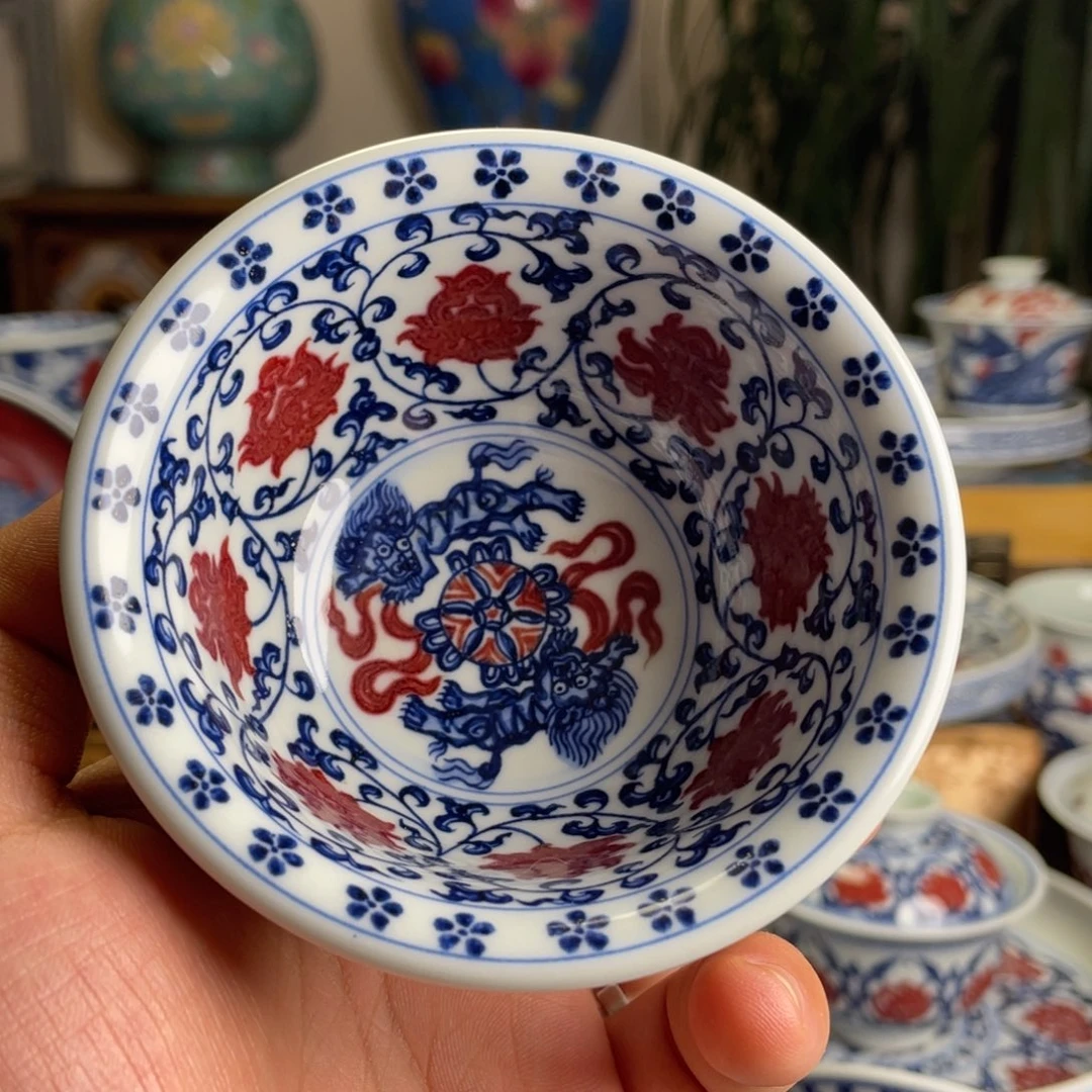 釉里红缠枝莲压手杯满工